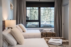4 slaapkamers, een bureau, gratis wifi, beddengoed