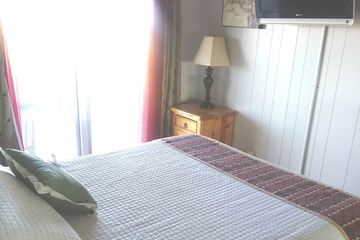 1 bedroom, free WiFi, bed sheets, wheelchair access