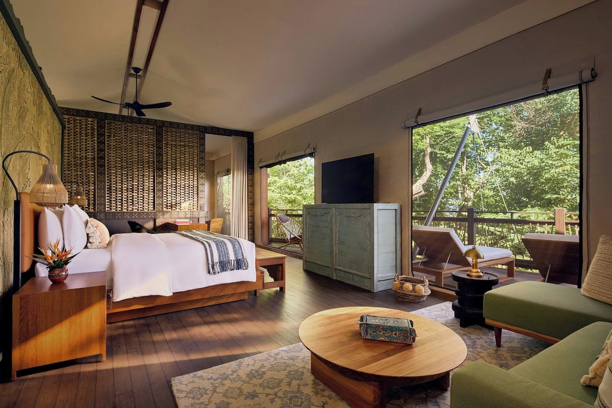 Family Suite, 2 Bedrooms, Ocean View | Hypo-allergenic bedding, minibar, free cribs/infant beds, travel crib