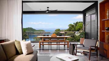 Basic-rum - 1 kingsize-säng med bäddsoffa - icke-rökare - havsutsikt | Minibar, gratis wi-fi och sängkläder