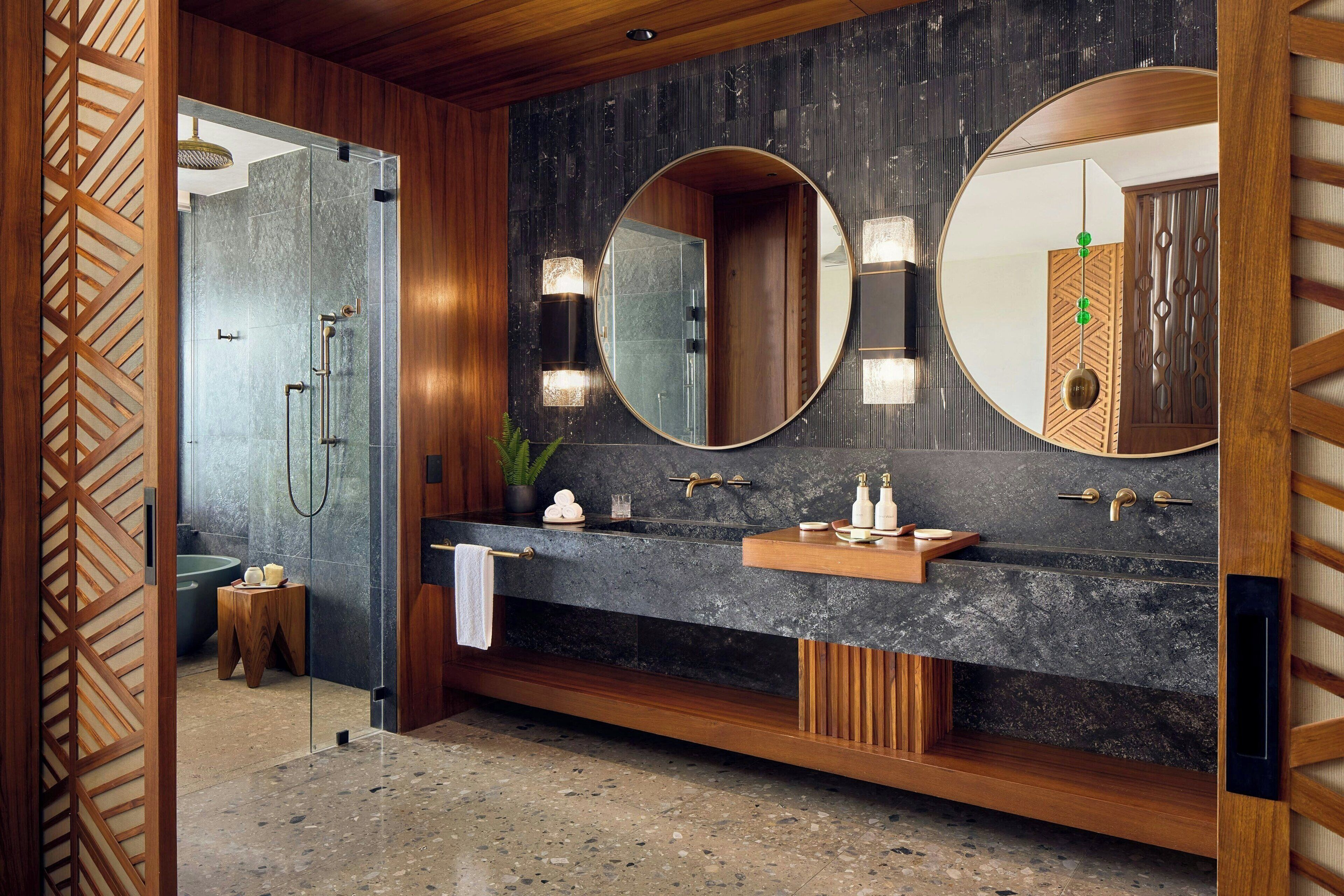 Rum - 1 kingsize-säng - havsutsikt | Badrum | Handdukar