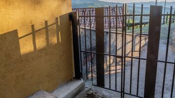 Entrada de la propiedad