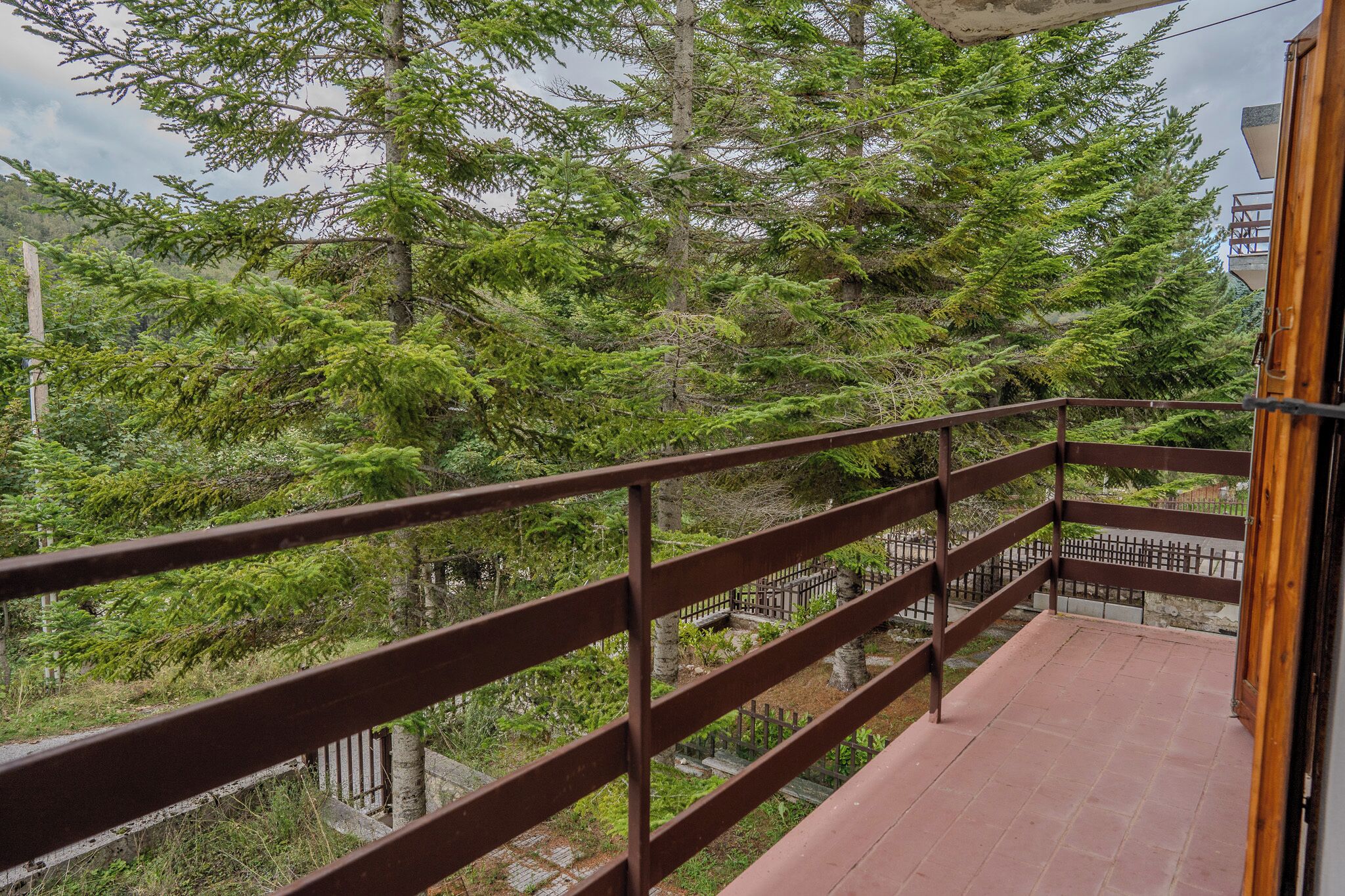 Huoneisto, parveke, näköala puutarhaan | Parveke