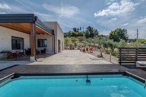 Udendørs pool
