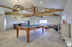 Spielezimmer