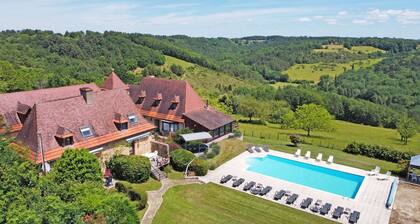 Domaine de Monribot avec piscine privée - 10 ou 18 pers.