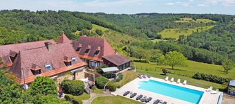 Domaine de Monribot with private pool - 10 or 18 people