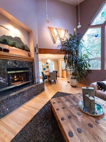 The Mountain House- ultra quiet, secluded