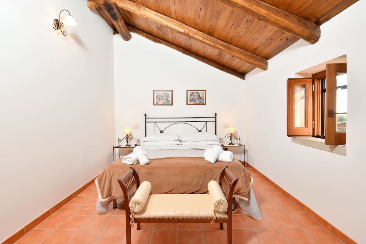 Classic Apartment ( Libeccio) | 1 bedroom, laptop workspace, iron/ironing board, cribs/infant beds
