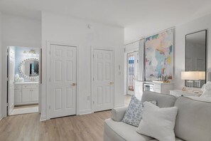 Closet and Storage