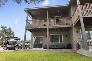 Exterior - Stevies Place - Point Venture (Point Venture)