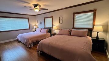 4 bedrooms, WiFi, bed sheets