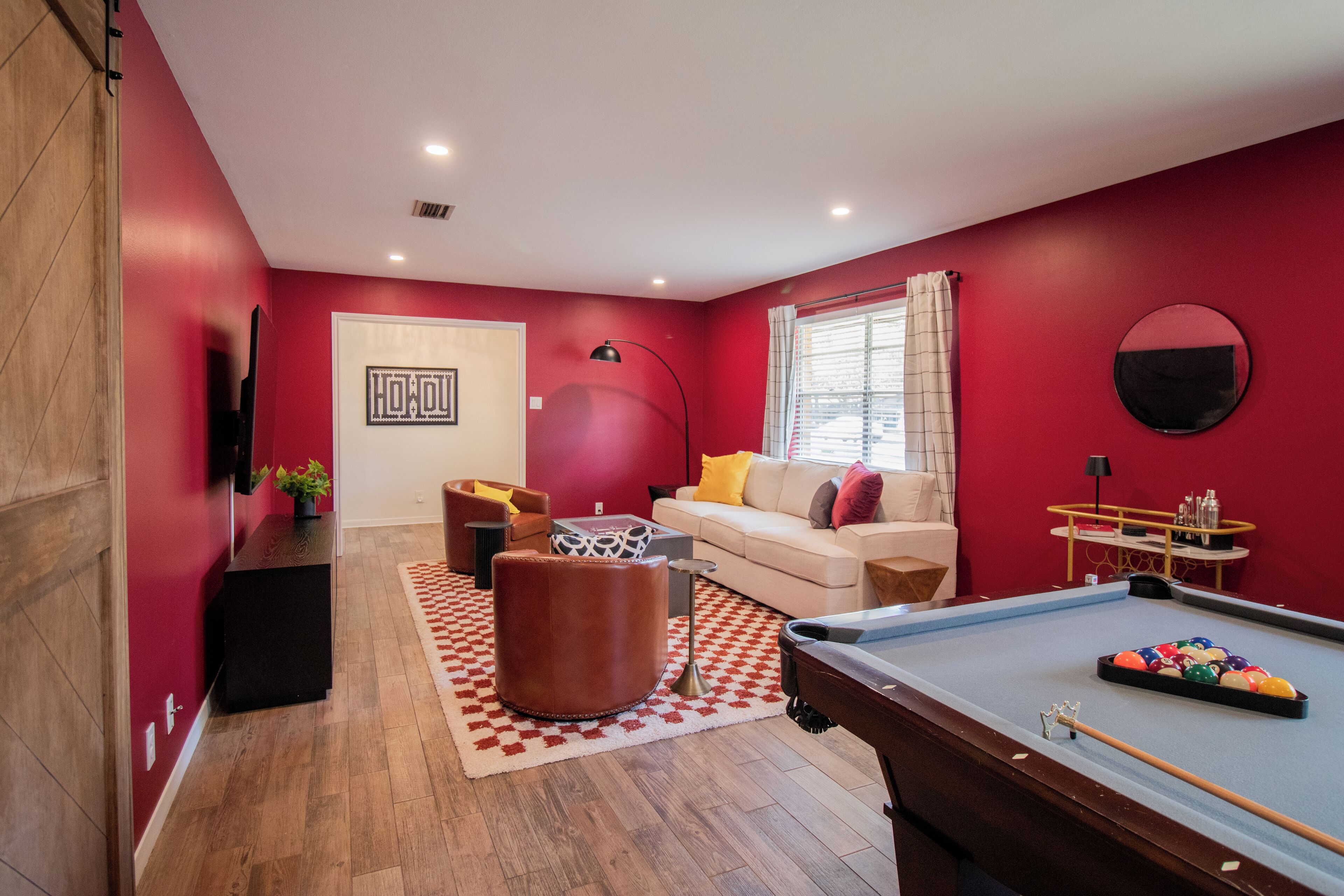 River Run Retreat - Cowboy Pool, Fire Pit & Pool Table! Close To Campus & River - San Marcos, TX