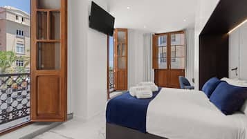 1 bedroom, iron/ironing board, free WiFi, bed sheets