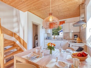 Fridge, oven, dishwasher, cookware/dishes/utensils - Strandläufer by Interhome (Seebad Altefähr)