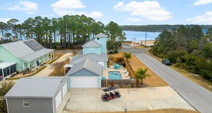 4-Bedroom Lakeside Retreat w/ Private Pool & Spa