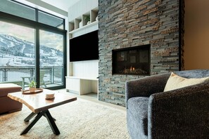 Smart TV, fireplace, video games