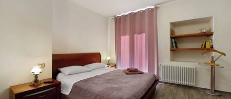 1 makuuhuone, silitysrauta/-lauta, ilmainen Wi-Fi, vuodevaatteet