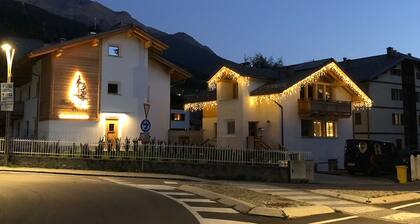 Chalet 'Pieri - Appartamento Temelin' with Mountain View and Wi-Fi