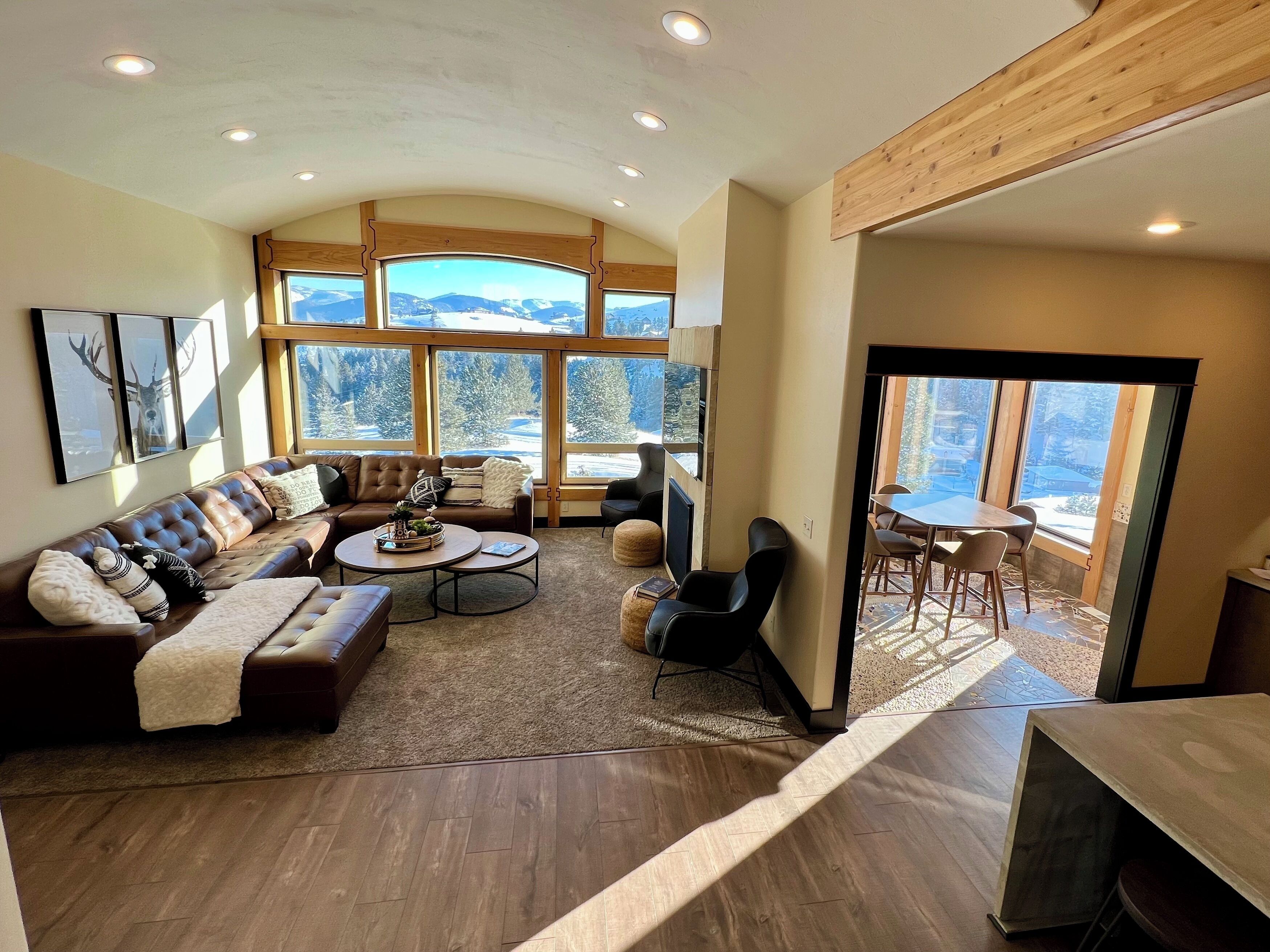 Smart TV, fireplace, video games, ping pong