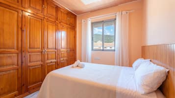 4 chambres, Wi-Fi gratuit, draps fournis