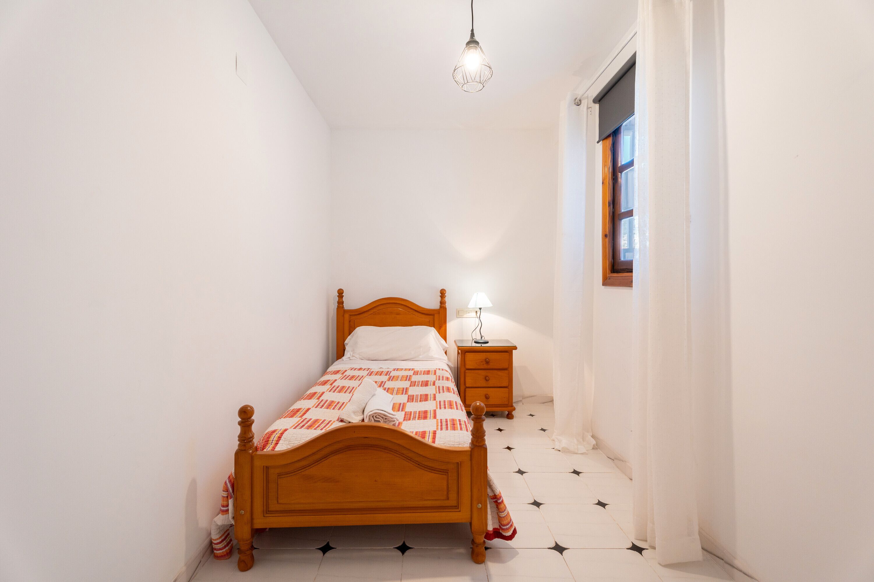 4 Schlafzimmer, kostenloses WLAN, Bettwäsche