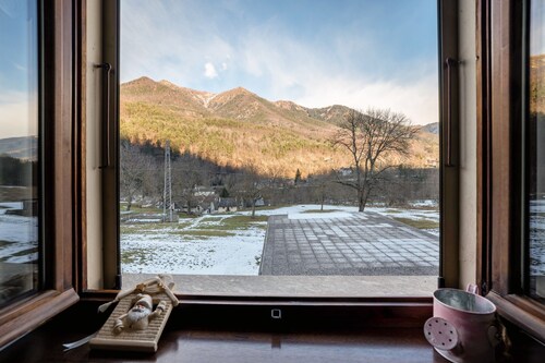 Apartment 'Daniela' with Mountain View, Balcony and Wi-Fi