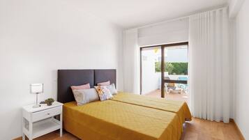 2 habitaciones, tabla de planchar con plancha y wifi gratis