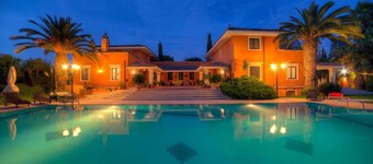 Apartment 'Attico' with Shared Pool, Wi-Fi and Air Conditioning
