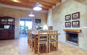 Dining - Pet friendly home in Ibiza (Ibiza)