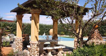 Country House 'El Patas' with Mountain View, Wi-Fi and Air Conditioning