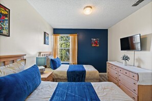 3 soverom, strykejern/-brett, wi-fi (inkludert) og sengetøy