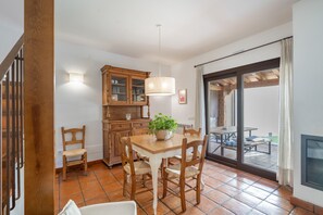 Unclassified image, 4 of 35, button - Country House 'Fuentebuena' with Mountain View, Private Terrace and Wi-Fi (Matabuena)