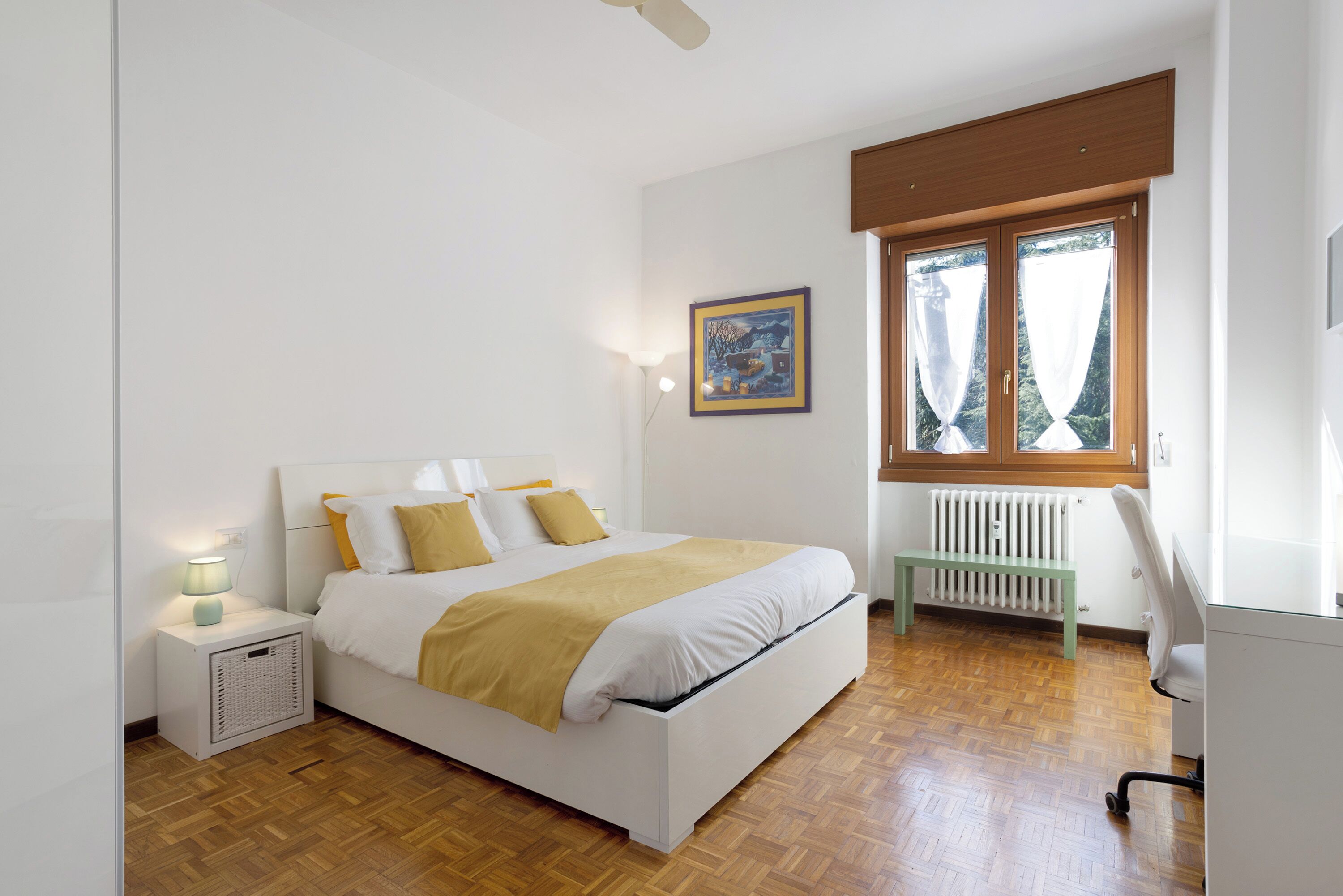 1 室のベッドルーム、アイロン / アイロン台、WiFi (無料)、ベッドシーツ