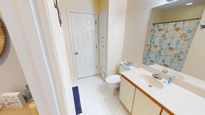 Shower, hair dryer, towels - River Creek Golf Condo | Your Ultimate NC Escape! | RC 303 (Sunset Beach)