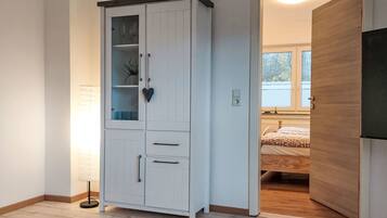2 bedrooms, WiFi