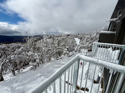 Mt Buller 3BR Family Chalet-Spacious+ Cozy Touches
