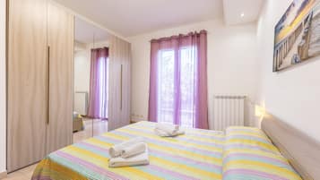 3 chambres, fer et planche Ă repasser, Wi-Fi gratuit, draps fournis
