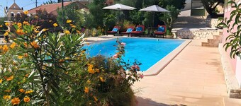 Villa 'Country  Atheras' with Sea View, Wi-Fi and Air Conditioning