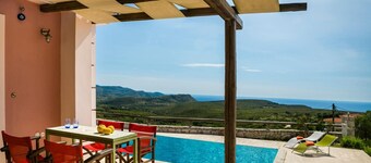 Villa 'Country Atheras' avec vue sur la mer, Wi-Fi et climatisation