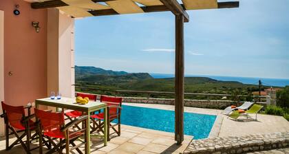Villa 'Country Atheras' with Sea View, Wi-Fi and Air Conditioning
