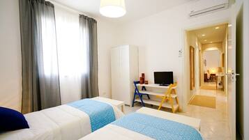 3 chambres, fer et planche Ă repasser, Wi-Fi gratuit, draps fournis