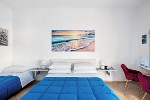 2 makuuhuonetta, silitysrauta/-lauta, ilmainen Wi-Fi, vuodevaatteet