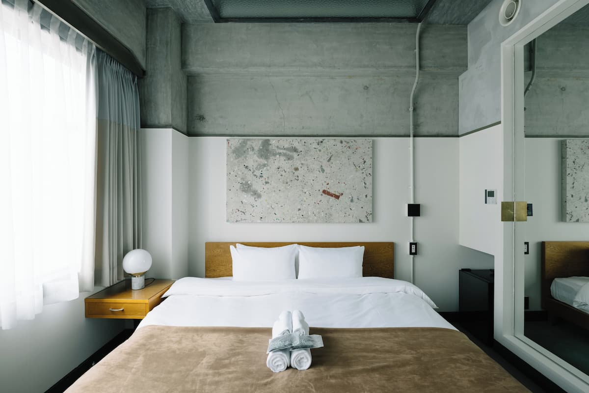 Double Room | Individually decorated, individually furnished, desk, laptop workspace