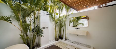 Familjevilla | Badrum | Gratis toalettartiklar, hÄrtork, handdukar och tvÄl