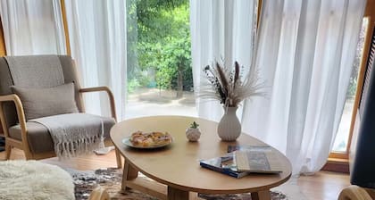 Cozy Downtown Loft with Rustic Style