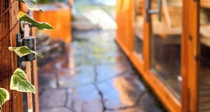 Pineapple Resort- Private Spa, Comforts of home