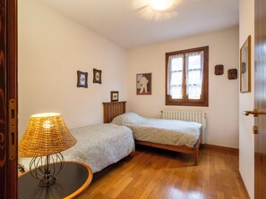 2 間睡房、上網