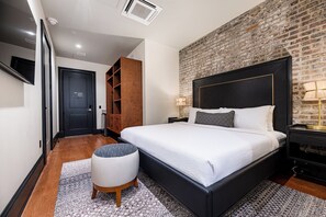 1 chambre, fer et planche à repasser, lit parapluie, Wi-Fi gratuit