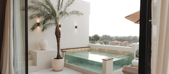 Sore Escape Tumbak Bayuh by Betterplace